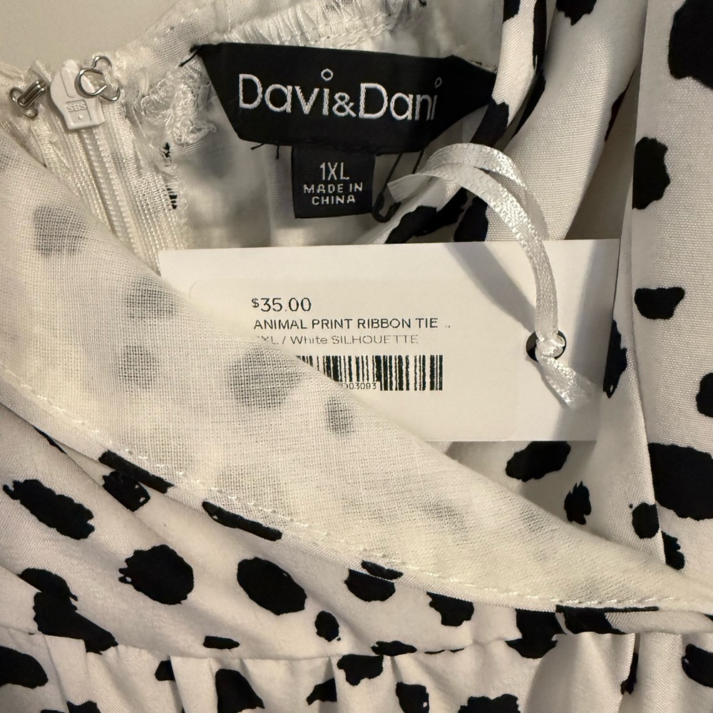 Silhouette Black and White Animal Print Dress